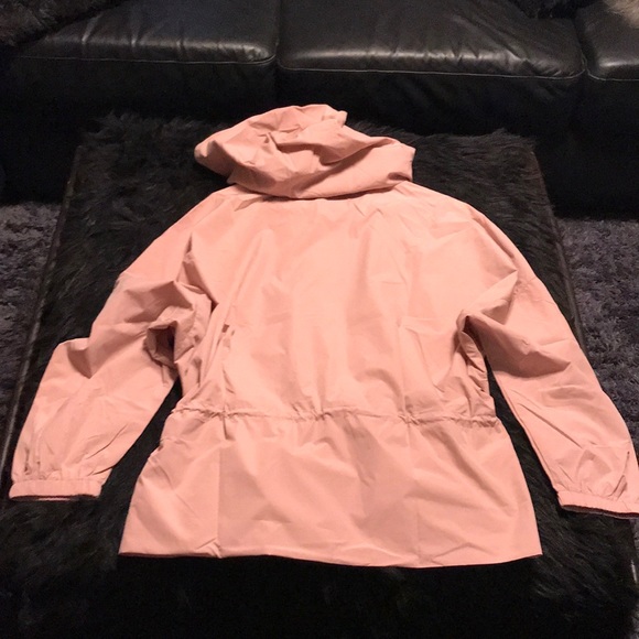 New Weekend Suzanne Betro Windbreaker Rain Jacket - Picture 9 of 9